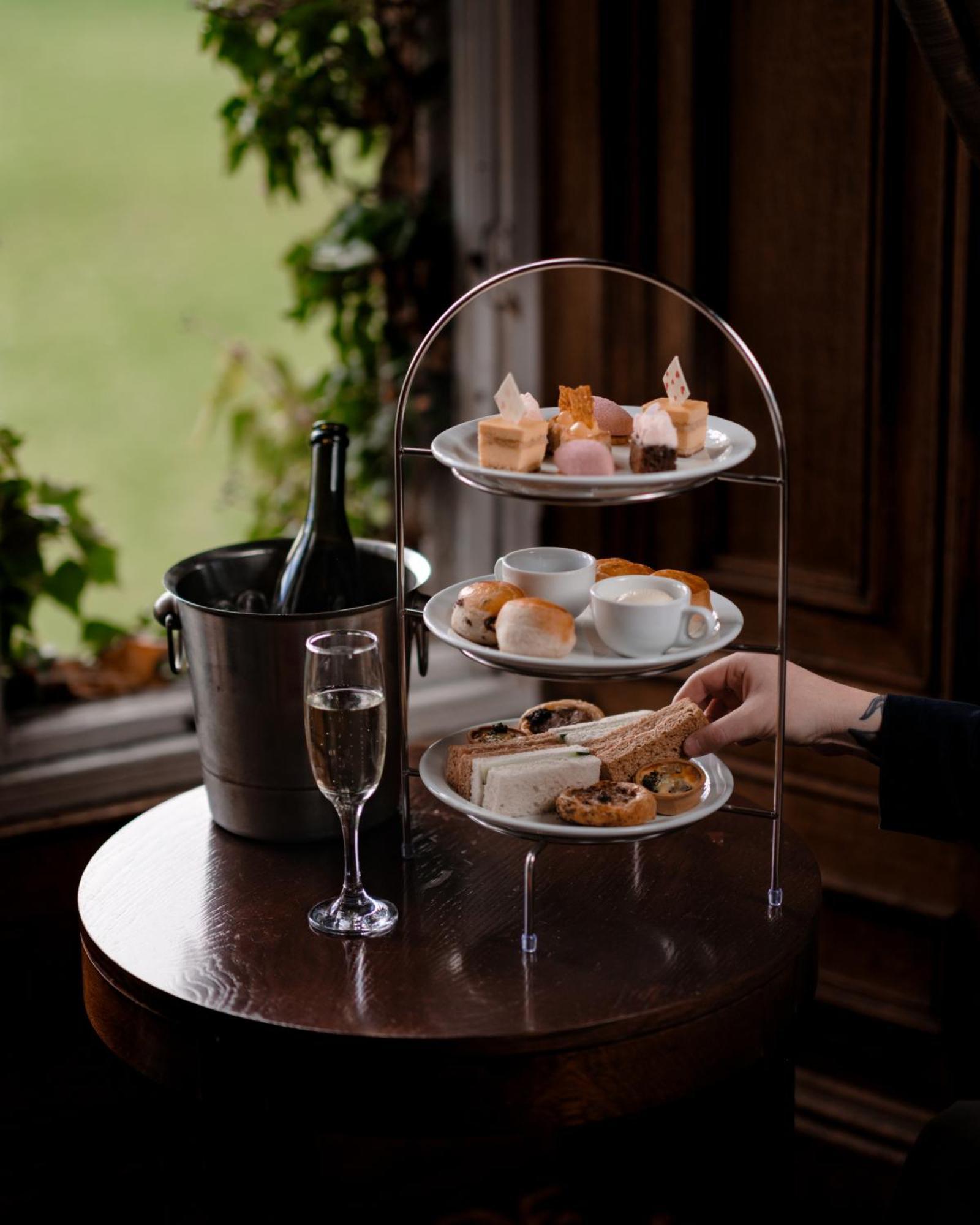 Dalhousie Castle Hotel Bonnyrigg Ngoại thất bức ảnh